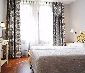 Indiana Boutique فندق