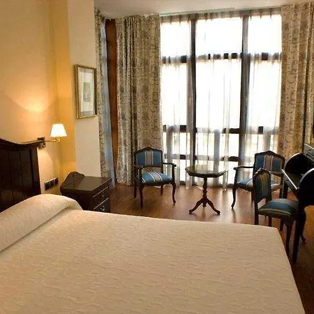 Indiana Boutique 4*