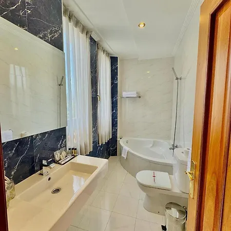 Indiana Boutique Hotel