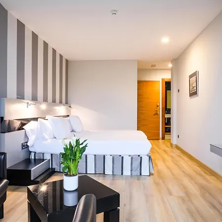 Indiana Boutique Hotel 4*