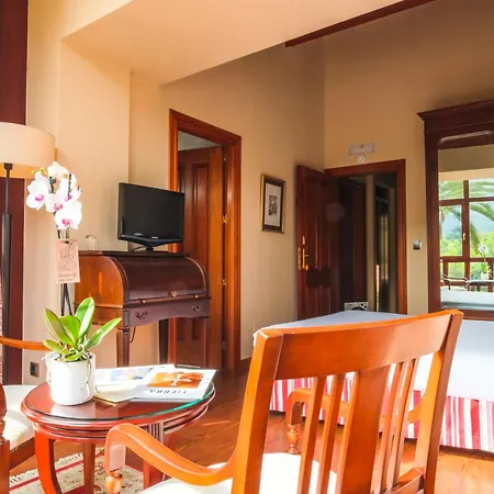 Hotel Indiana Boutique 4*