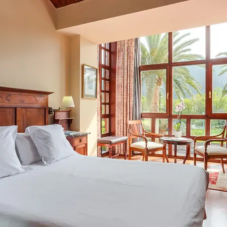 מלון Indiana Boutique 4*