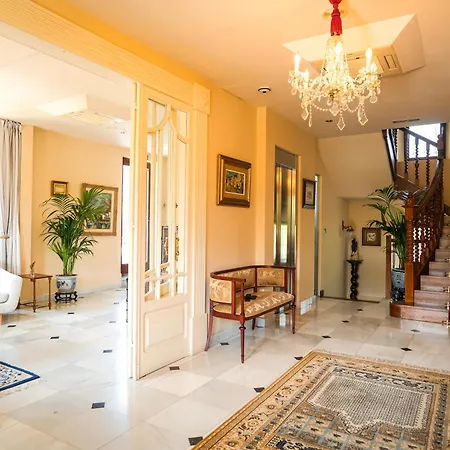 Indiana Boutique Hotel