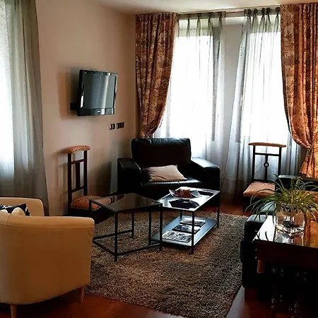 Indiana Boutique 4*