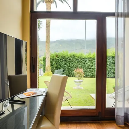 Indiana Boutique Hotel 4*