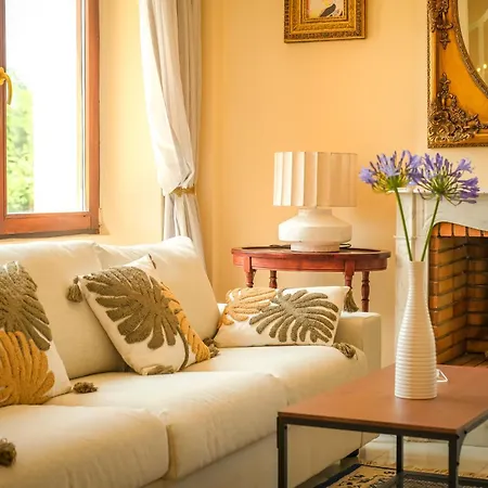Indiana Boutique Hotel 4*