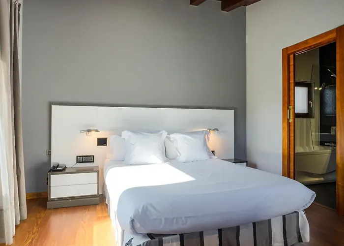 Indiana Boutique Llanes