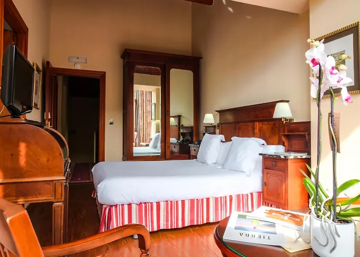 Indiana Boutique Llanes